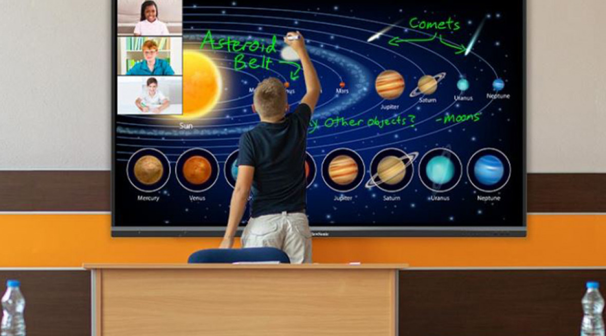 ViewSonic_Eduction_IFP_1 Up_850x638